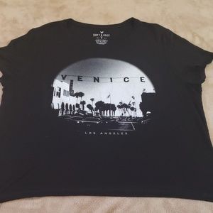 American Eagle Tshirt